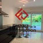 Rent 5 bedroom apartment of 165 m² in Saint-Égrève