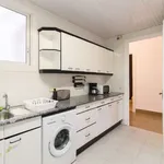 Rent a room of 250 m² in barcelona