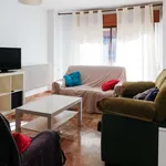 Rent a room of 150 m² in granada