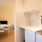 Rent 4 bedroom apartment of 38 m² in Berlin