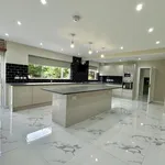 Rent 5 bedroom house in West Midlands