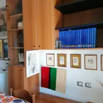 Rent 2 bedroom apartment in Milan