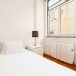 Rent 2 bedroom apartment in lisbon