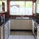 Rent 6 bedroom house in South East England