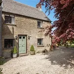 Rent 5 bedroom house in South West England