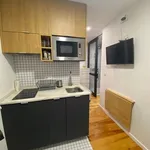 Rent 1 bedroom apartment of 26 m² in Lisboa