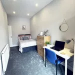 Rent 4 bedroom house in Liverpool