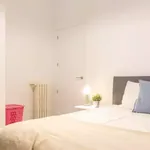 Rent 4 bedroom apartment in Madrid