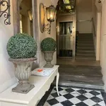 Rent 2 bedroom apartment of 60 m² in Florence