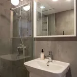 Rent 1 bedroom apartment of 50 m² in lisbon