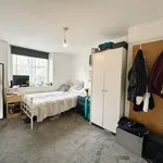 Rent 3 bedroom house in Brighton