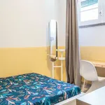 Rent a room in lisbon