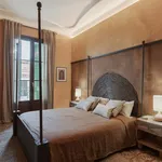 Rent 5 bedroom apartment of 110 m² in Barcelona