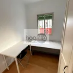 Alquilo 3 dormitorio apartamento de 75 m² en  Sevilla