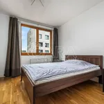 Pronajměte si 3 ložnic/e byt o rozloze 64 m² v Capital City of Prague