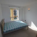 Rent 2 bedroom apartment in Leeds