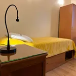 Rent a room in Carcavelos