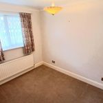 Rent 4 bedroom flat in East Of England