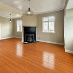 Rent 4 bedroom house in Mount Eden