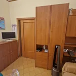 Affitto 2 camera appartamento di 67 m² in Naples