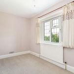 Rent 4 bedroom house in South East England