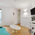 Rent 4 bedroom apartment of 32 m² in Paris 17