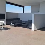 Rent 2 bedroom apartment of 173 m² in Gauteng