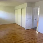 Rent 3 bedroom apartment of 131 m² in Ottawa