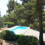 Rent 2 bedroom apartment of 23 m² in Bandol