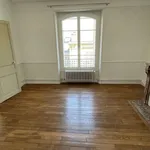 Appartement de 95 m² avec 4 chambre(s) en location à Reims