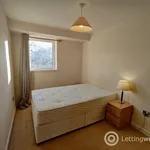 Rent 2 bedroom flat in Glasgow