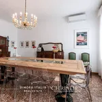 Rent 5 bedroom apartment of 200 m² in Venice