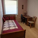 Miete 3 Schlafzimmer wohnung von 65 m² in Düsseldorf