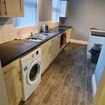 Rent 7 bedroom house in East Midlands