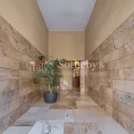 Rent 4 bedroom apartment of 65 m² in Milano