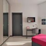 Rent a room in milan