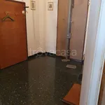 Rent 4 bedroom apartment of 80 m² in Genova