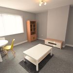 Rent 2 bedroom flat in Teignbridge