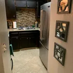 Rent 1 bedroom house in Bakersfield