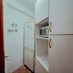 Habitación de 100 m² en Sevilla