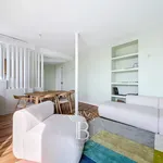 Appartement de 68 m² avec 3 chambre(s) en location à Paris