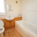 Rent 2 bedroom apartment in Scotland