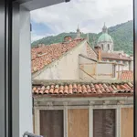 Rent 2 bedroom apartment in Como