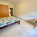 Rent 4 bedroom apartment in Lisbon