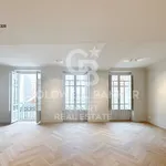 Rent 2 bedroom apartment of 120 m² in A Coruña