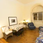 Rent a room of 180 m² in lisbon