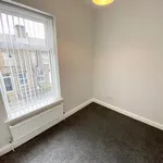 Rent 3 bedroom house in Kirklees