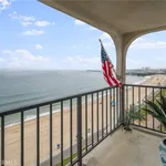 Rent 1 bedroom apartment of 80 m² in redondo beach