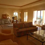 Rent 4 bedroom house of 540 m² in Altos de los Monteros