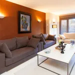 Rent 6 bedroom house of 1800 m² in Marbella